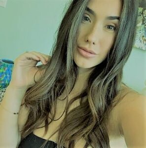 Eva Lovia Net Worth